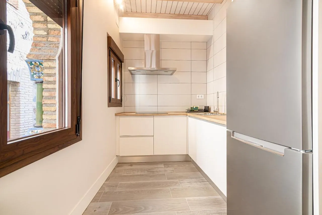 Aires De Toledo Apartment